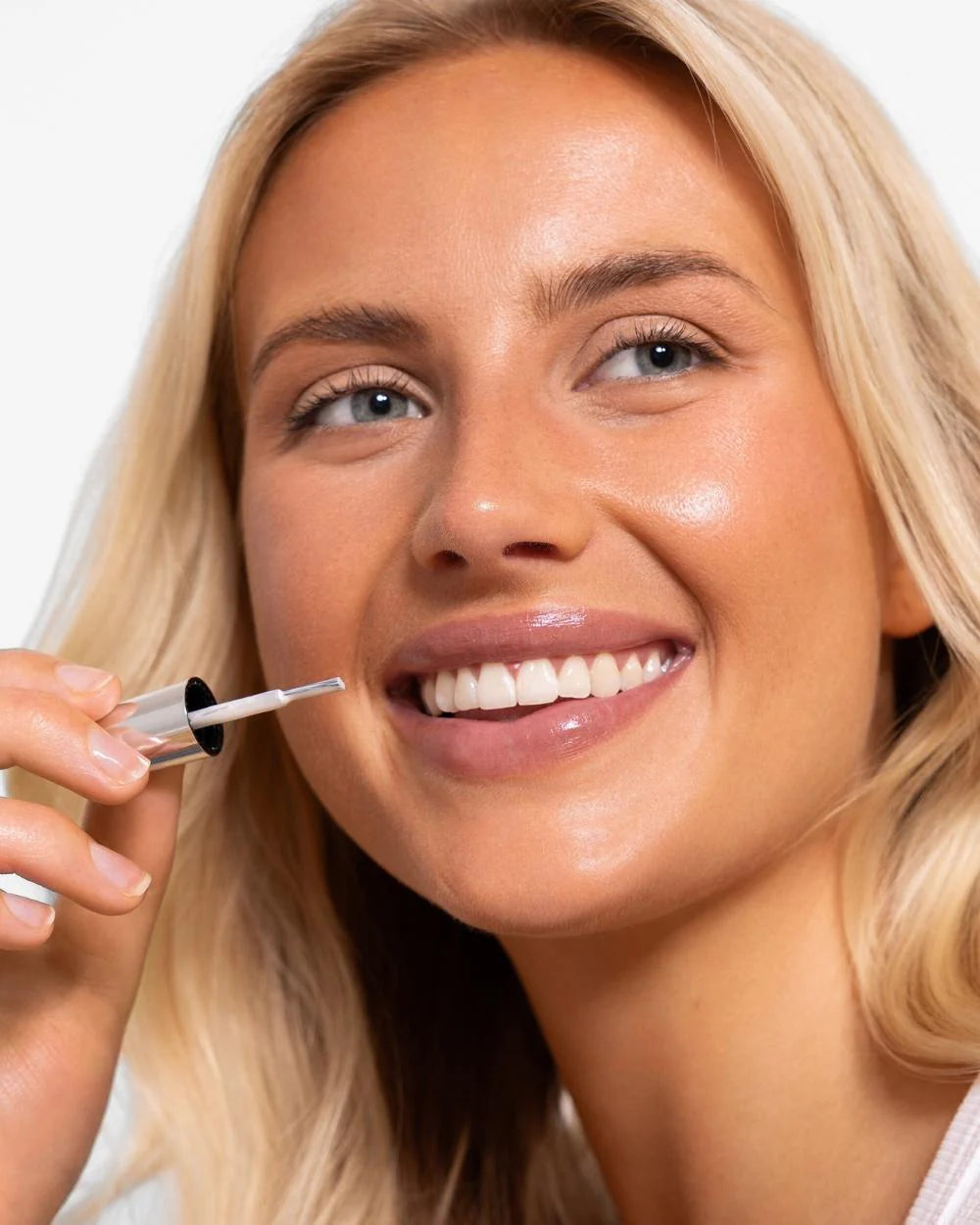 SnowSmile™ – Direkt vitare leende utan blekning